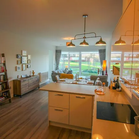 Apartment Guestready - Sunny Apartment With Park View *