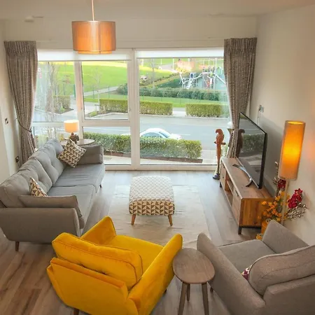 Guestready - Sunny Apartment With Park View Apartment Dublin