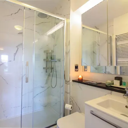 Guestready - Sunny Apartment With Park View Apartment Dublin